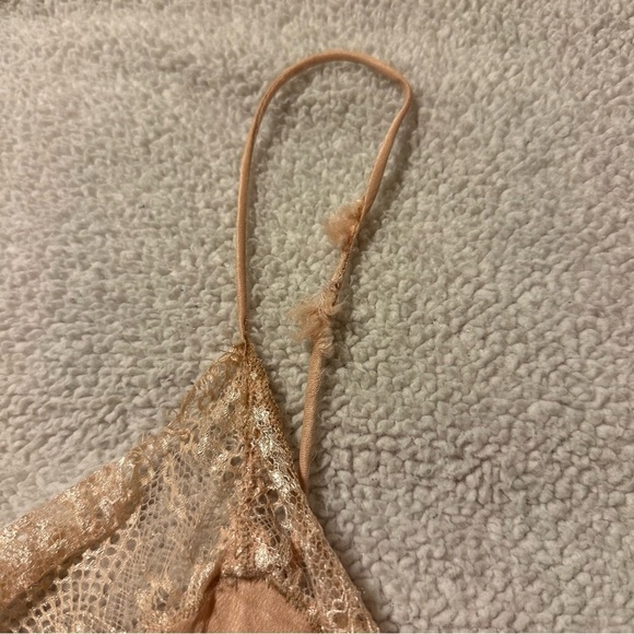 Free People Lace Cropped Camisole Brami Cami Bra Peach Pink - Picture 3 of 8